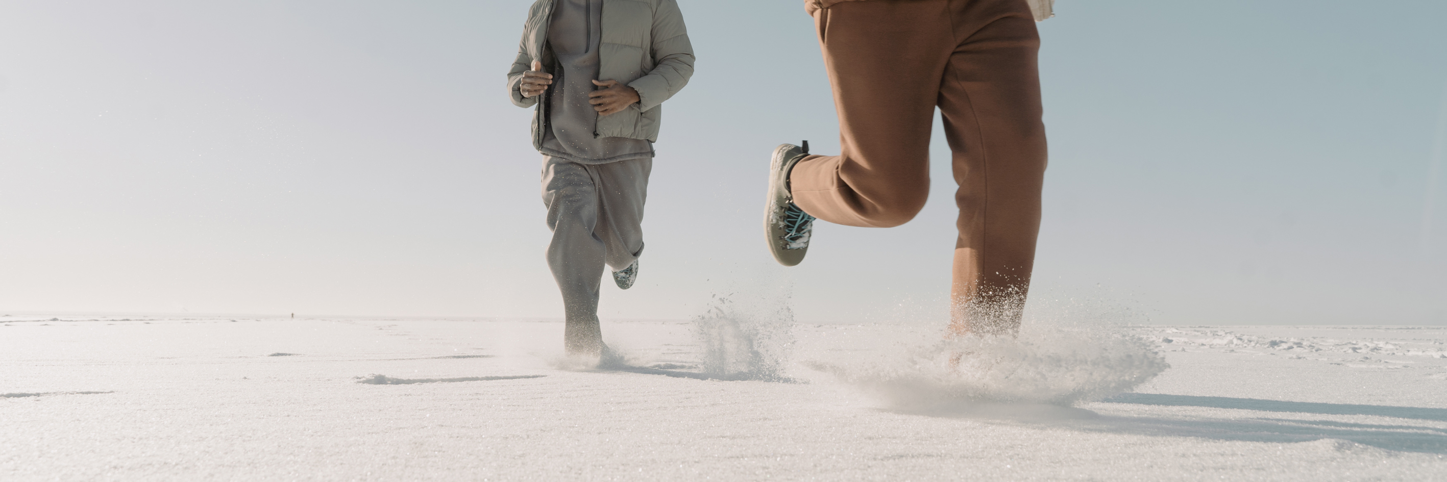 2 runners snow 2