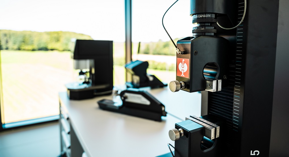 Engelbert Strauss - Instruments (Titan, TruBurst) lab photo