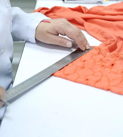 Cutting_Fabric_Pod
