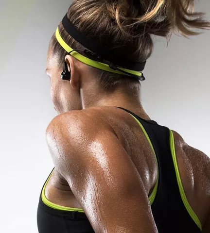Woman-Sweat-Application