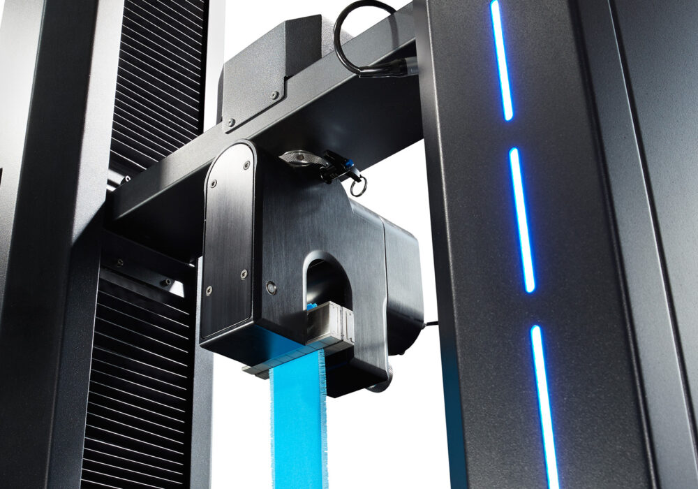 titan universal strength tester