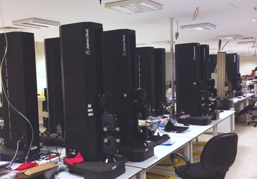 Row of James Heal Titans in LC Waikiki laboratory